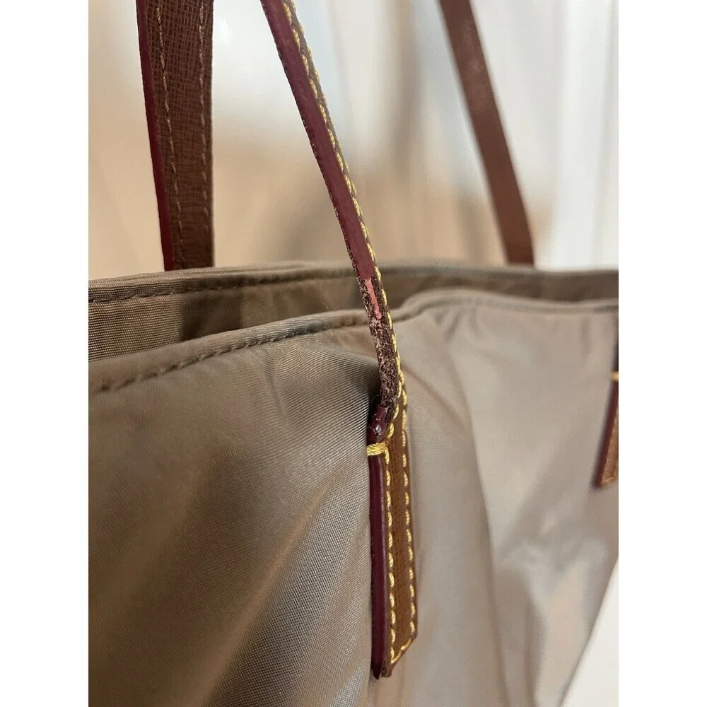 Dooney & Bourke Gray Nylon Large Wayfarer Zip Tote Shoulder Bag Purse